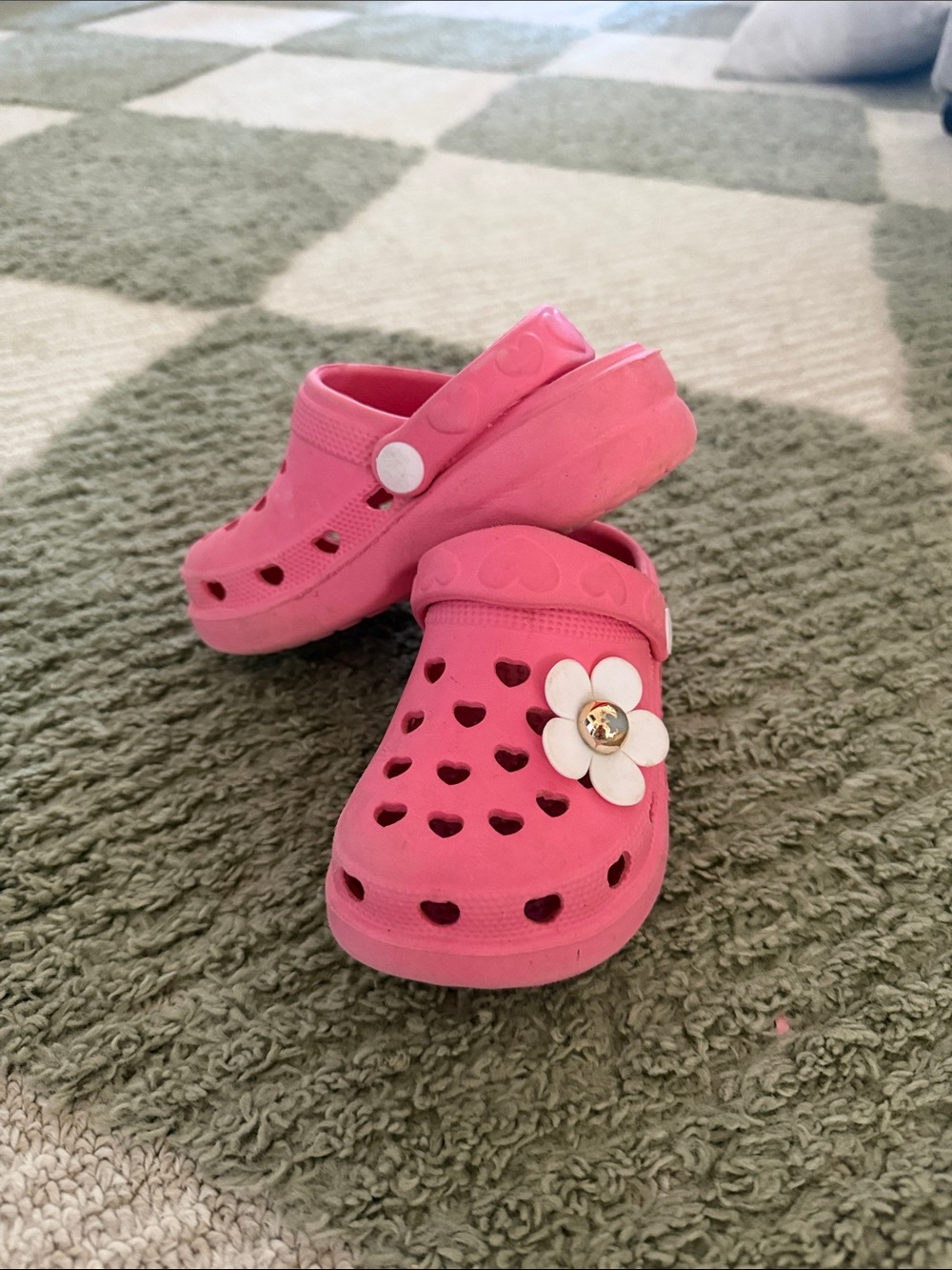 Girls Pink Heart-Detail Garden Clog with Flower Charm